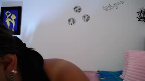 Snapshot of melissa_rhodes chatting on June 25, 11:15 am Melissa online show from June 25, 11:15 am