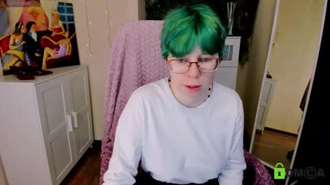 Melissa online show from March 4, 5:32 am