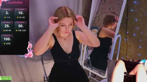 melissaavis online show from April 16, 10:23 pm