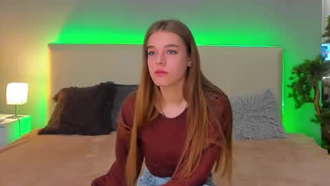 Snapshot of melissacrayzy chatting on March 5, 7:16 am MelissaCrayzy online show from March 5, 7:16 am