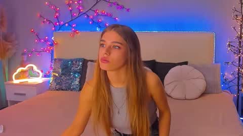 Snapshot of melissacrayzy chatting on September 22, 5:20 am MelissaCrayzy online show from September 22, 5:20 am