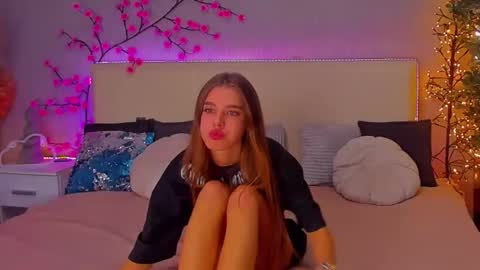 Snapshot of melissacrayzy chatting on November 14, 7:40 am MelissaCrayzy online show from November 14, 7:40 am