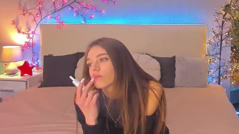 Snapshot of melissacrayzy chatting on February 7, 6:50 am MelissaCrayzy online show from February 7, 6:50 am