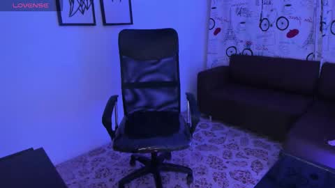 MELISSA online show from December 17, 3:23 am