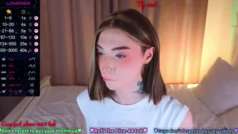 Melissa or abbreviated Mel or Lis online show from April 3, 6:22 am