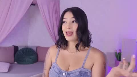   online show from July 9, 11:14 am