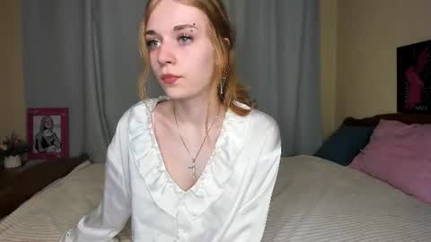 Snapshot of melissavendetta chatting on August 2, 7:34 pm Lissa online show from August 2, 7:34 pm