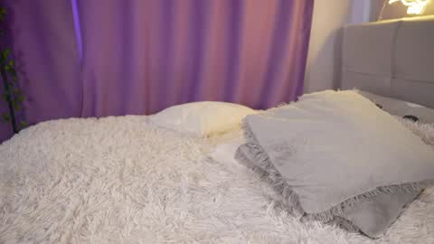 NEXT STREAM  in 7  3gmt---  online show from April 15, 5:58 am