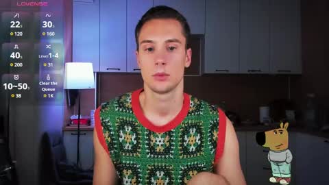 Snapshot of mell0wme chatting on December 9, 8:33 pm Mello online show from December 9, 8:33 pm