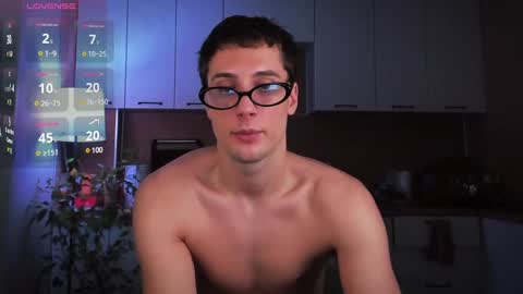 Snapshot of mell0wme chatting on January 8, 10:15 am Mello online show from January 8, 10:15 am