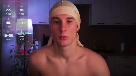 Snapshot of mell0wme chatting on January 30, 1:00 am Mello online show from January 30, 1:00 am