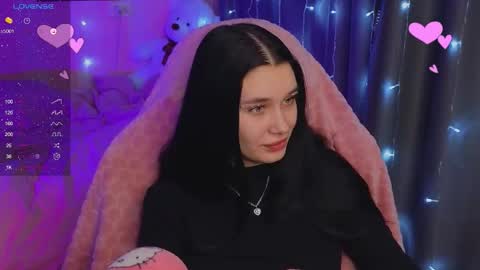 Snapshot of mella_freya chatting on November 13, 11:03 pm Freya IM NONUDE online show from November 13, 11:03 pm