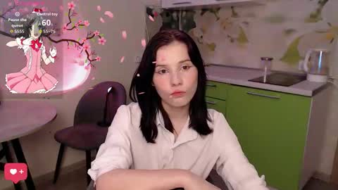 mellhyees online show from November 10, 4:28 pm