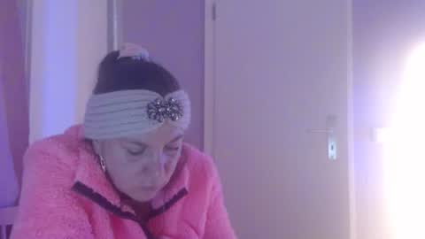 Snapshot of melli23 chatting on February 12, 4:57 pm Melli online show from February 12, 4:57 pm
