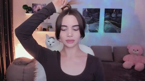 Tessa online show from December 1, 2:16 am