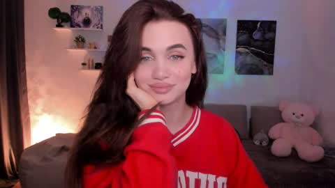 Tessa online show from May 29, 4:32 am