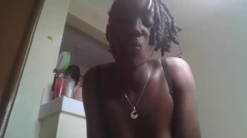 Snapshot of mellisagal chatting on January 7, 1:08 am mellisagal online show from January 7, 1:08 am