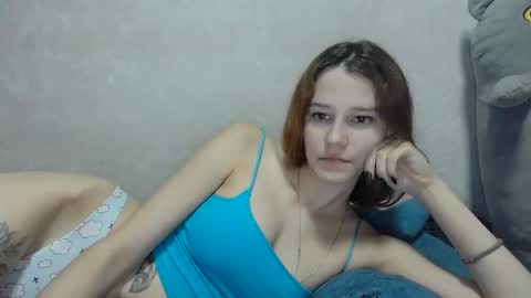 Mellisa online show from December 7, 2:02 pm