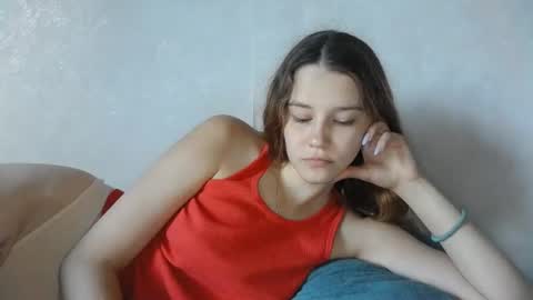 Mellisa online show from June 18, 7:41 am