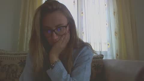 Melly online show from January 17, 8:13 am