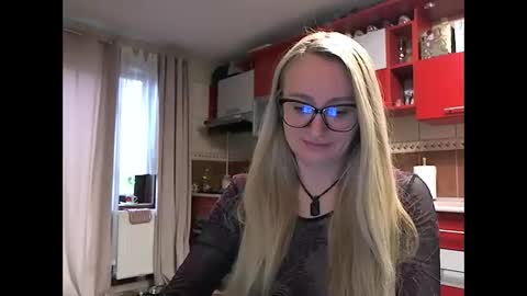 Melly online show from February 13, 8:54 am