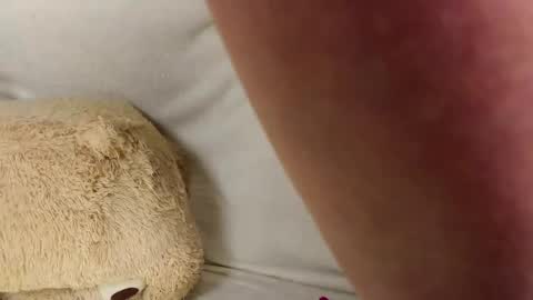 Snapshot of melmooon chatting on March 3, 9:53 pm MelMooon online show from March 3, 9:53 pm