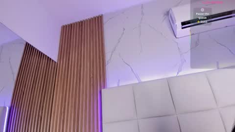 MELODDY PARKERR online show from February 20, 6:26 am