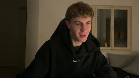 Melodicass online show from November 28, 11:51 pm