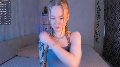 melodievejar online show from March 24, 4:06 am