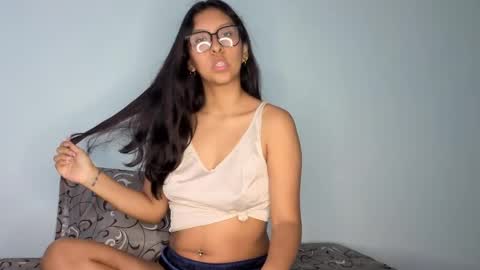 Snapshot of melody24_ chatting on May 25, 2:56 pm melody24_ online show from May 25, 2:56 pm