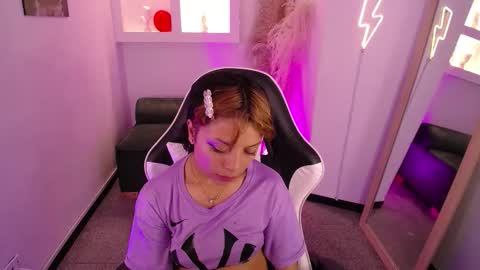 melody701583as online show from February 12, 12:44 pm