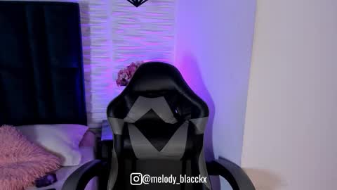 Snapshot of melody_black_ chatting on September 25, 9:29 pm Melody online show from September 25, 9:29 pm