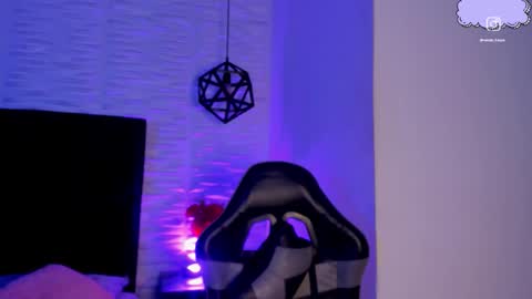 Melody online show from January 5, 8:45 pm