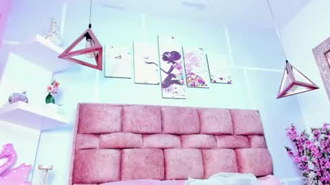 Hi i am melody  online show from June 29, 7:25 pm