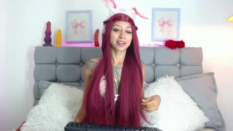 M E L O D Y   online show from April 13, 2:00 pm