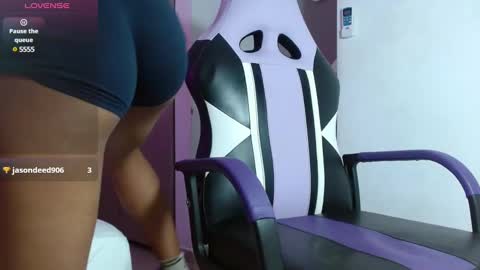 melody_mercy online show from January 28, 12:32 pm