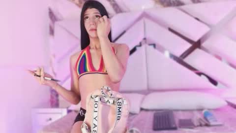 melody_trixie online show from April 9, 1:38 pm