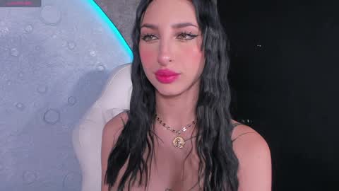 Snapshot of melodyadamss chatting on January 5, 12:20 am Melody or Val online show from January 5, 12:20 am