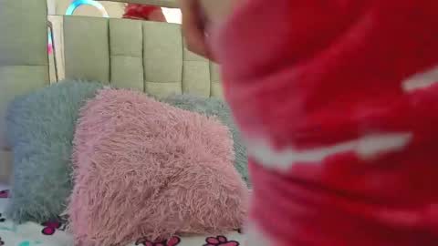 Snapshot of melodybonnet chatting on December 2, 12:18 pm melody online show from December 2, 12:18 pm