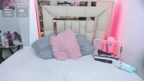 Snapshot of melodybonnet chatting on September 15, 5:40 am melody online show from September 15, 5:40 am