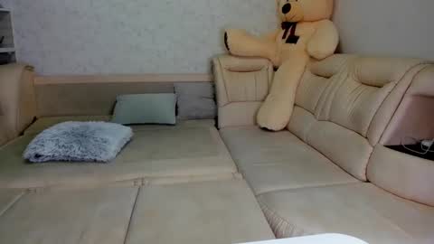 Snapshot of melodyhewit chatting on January 8, 4:11 pm Masha online show from January 8, 4:11 pm