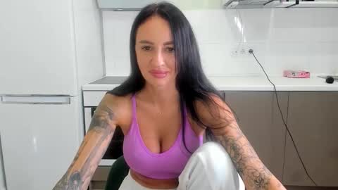 Snapshot of melodyhewit chatting on September 22, 6:26 am Masha online show from September 22, 6:26 am