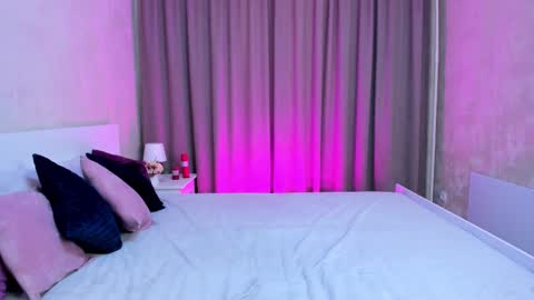 Melody online show from February 23, 2:14 pm