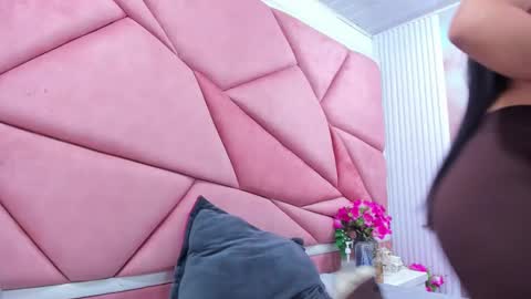 Melodysmithass online show from March 20, 2:27 am