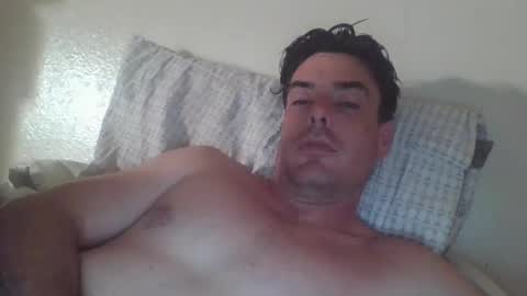 Snapshot of melting4u chatting on February 28, 6:21 am melting4u online show from February 28, 6:21 am