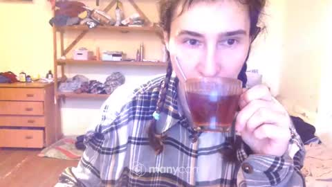 Snapshot of memorningdew chatting on January 25, 6:23 am Yummygirl online show from January 25, 6:23 am