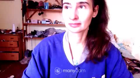 Snapshot of memorningdew chatting on October 4, 5:05 am Yummygirl online show from October 4, 5:05 am