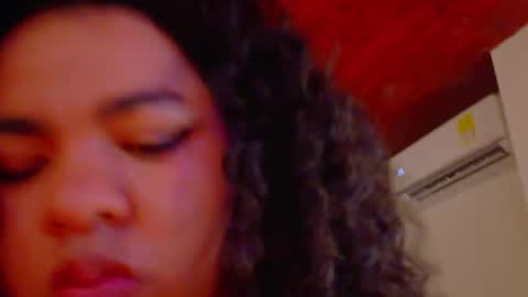  Memphis Williams  online show from May 27, 2:52 am