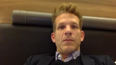 Snapshot of men2024again chatting on October 29, 3:14 pm Andres online show from October 29, 3:14 pm