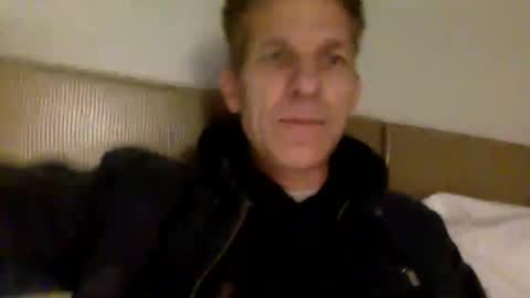 Andres online show from November 11, 3:39 am